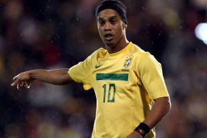 开云体育网页版-S16北美举办引发热搜多支战队提前开启备战模式，s11北美几个名额