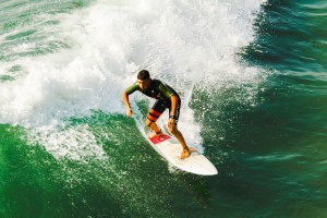 开云·体育全站登录地址-中超球队积分榜竞争激烈，2021中超各队积分